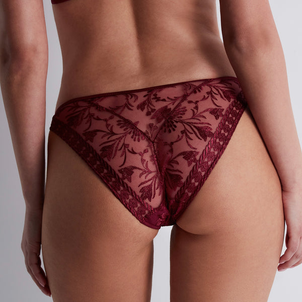 Magnetic Spell Italian Brief - Crimson Red