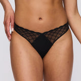Aven Thong - Black